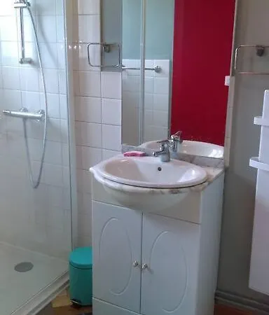 Calme Et Serenite Au Des Hortensias Vakantiehuis Vaux (Vienne)